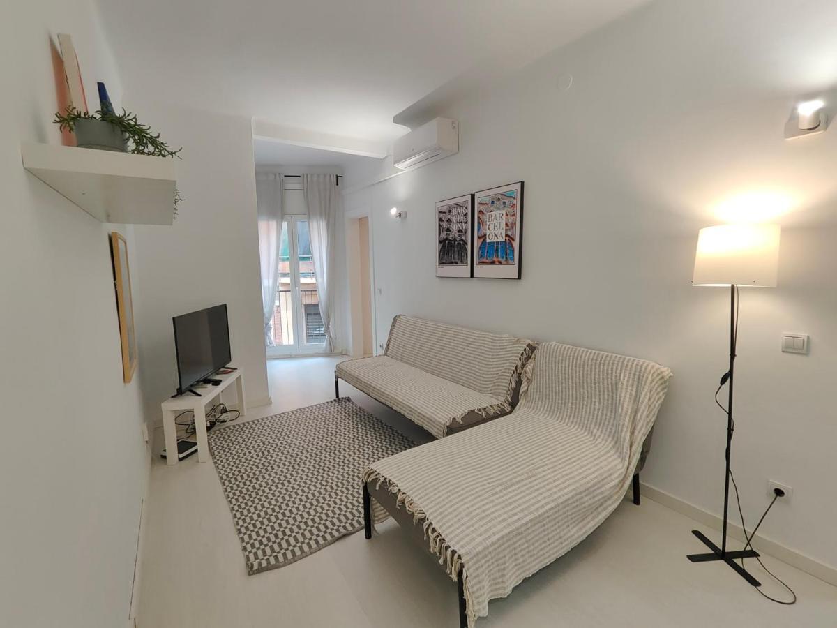 Family Apartment Close To Parc Gueell Barcelona Exterior photo